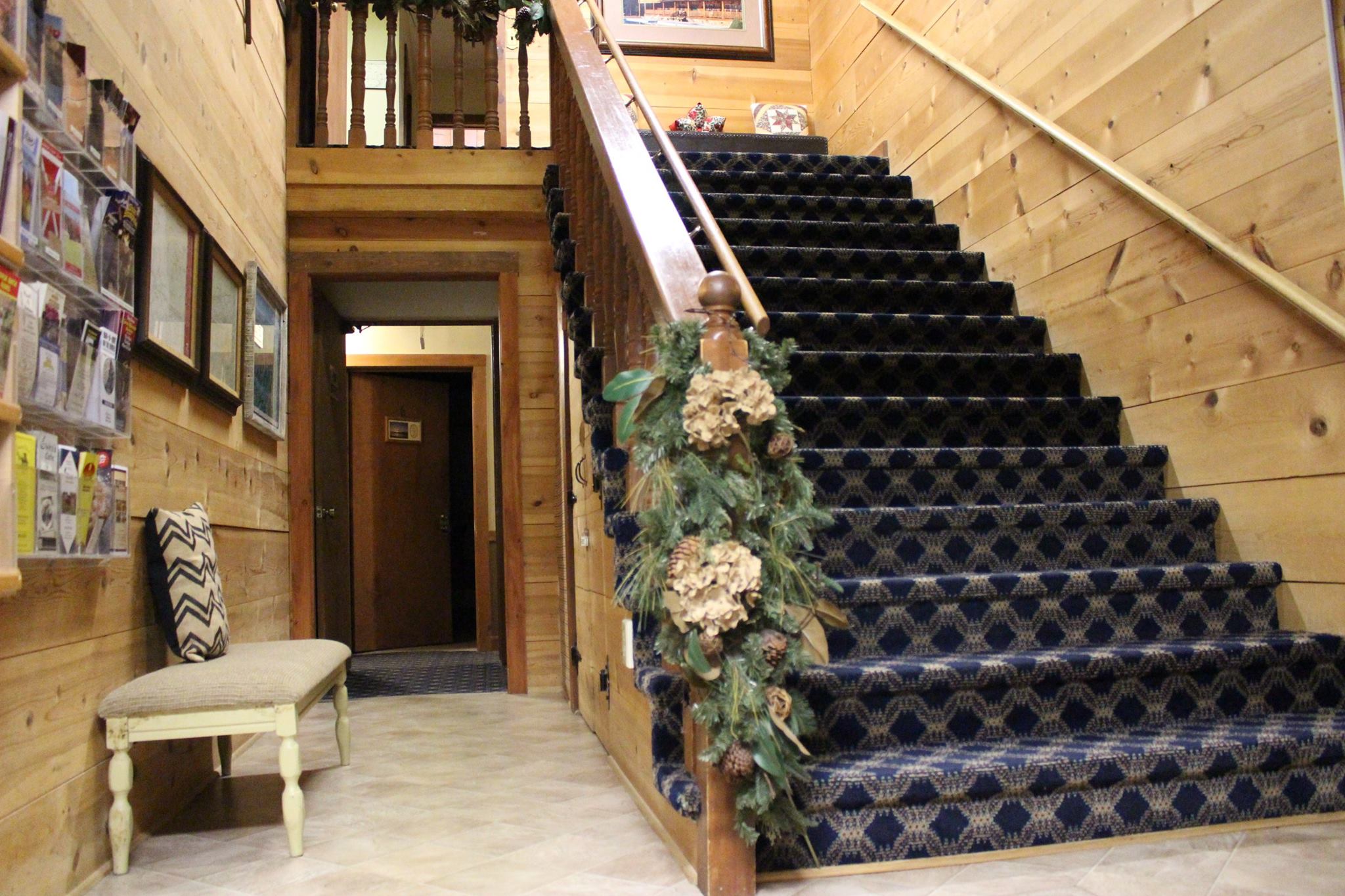 Elk Lodge Tuckaleechee Retreat CenterSmoky Mountains